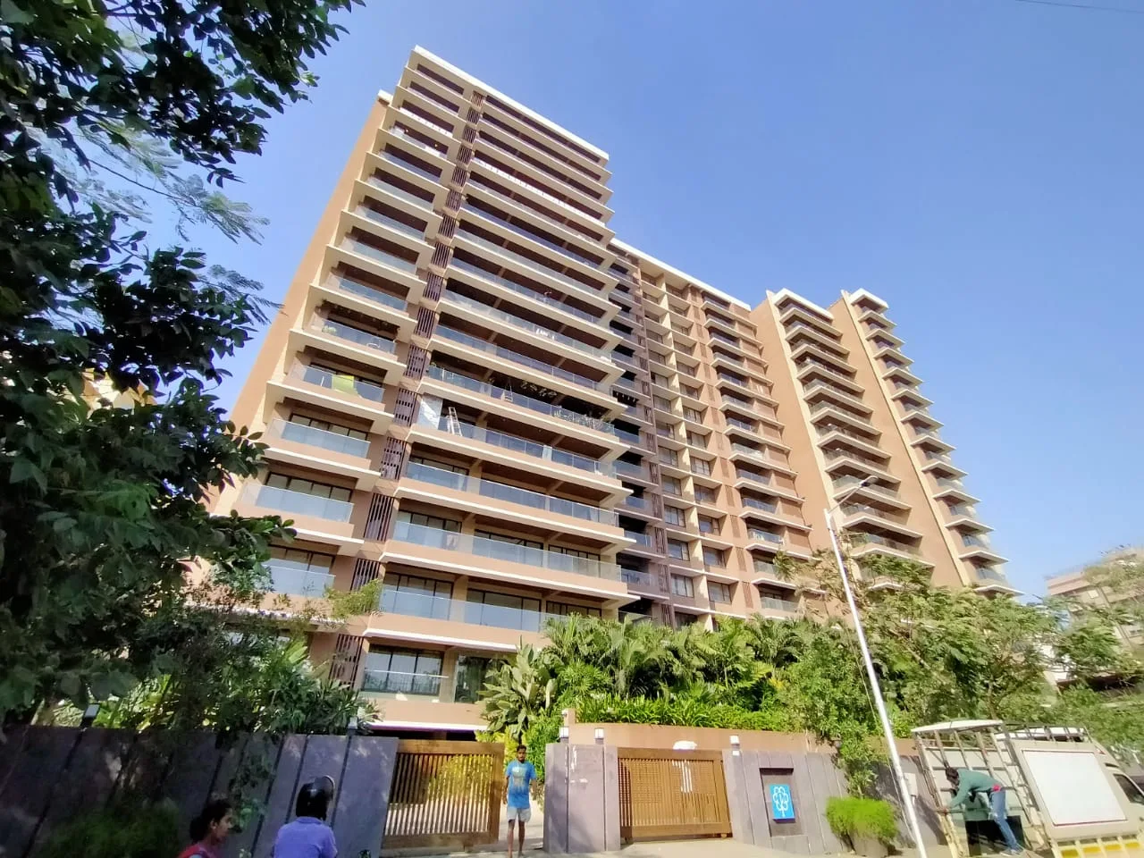 Kalpataru Solitaire β Juhu