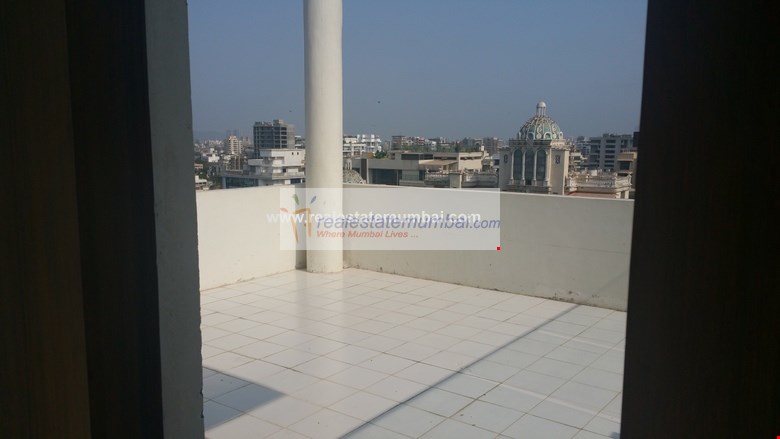 Oberoi Priviera — Santacruz West (8)