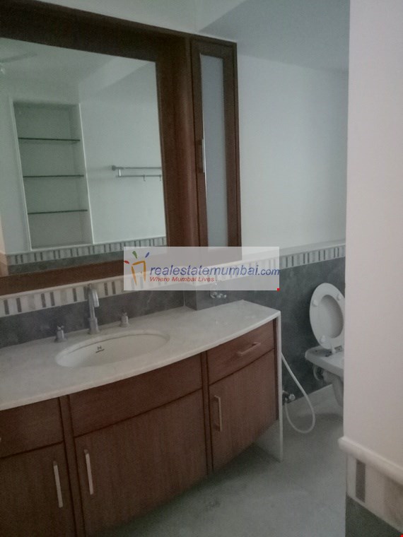 Quantum Park — Khar West (8)