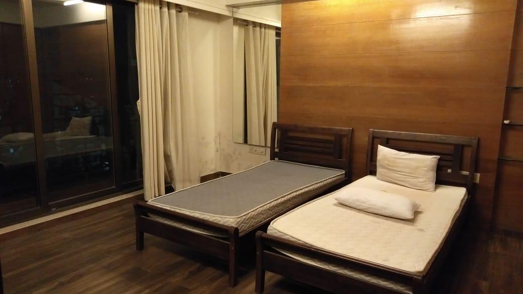 Hicons Classic — Khar West