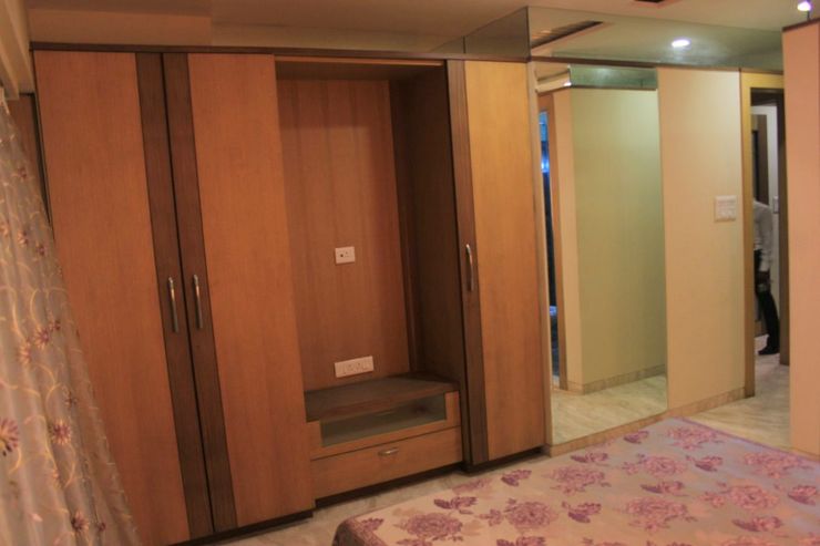 Mayfair Maaya — Khar West