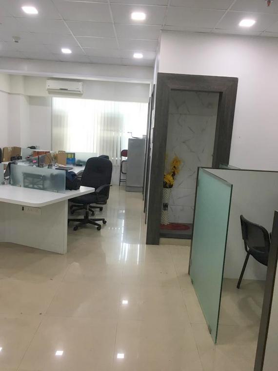Aston — Andheri West (7)