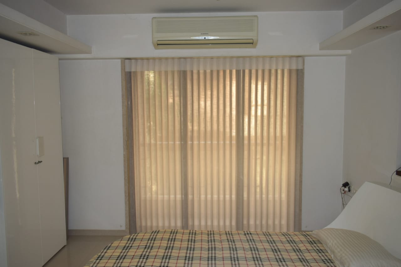Urvashi Terraces — Khar West