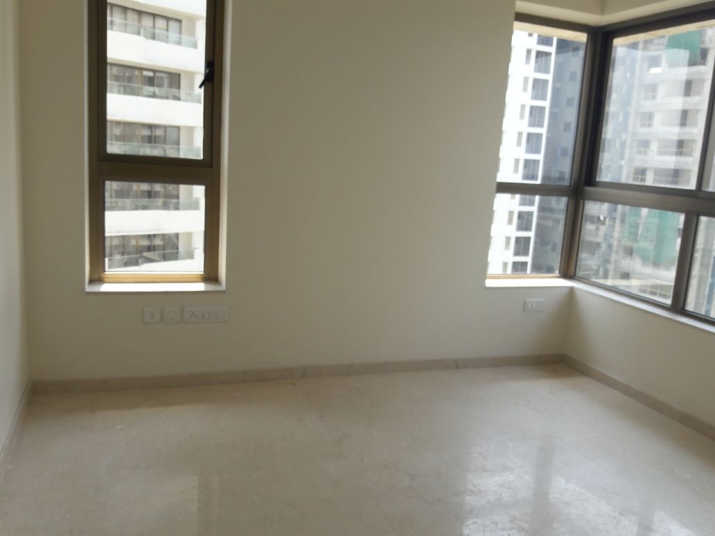 Emerald Isle — Powai