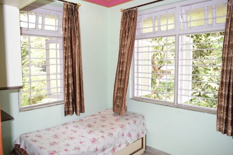 Laxmi Chs — Bandra West (5)