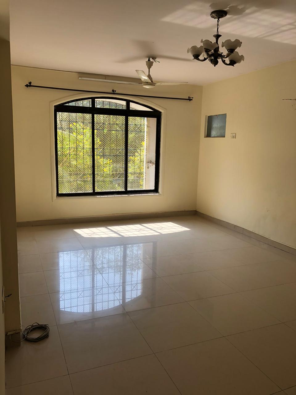 Rushi Towers flat for rent - Image 4