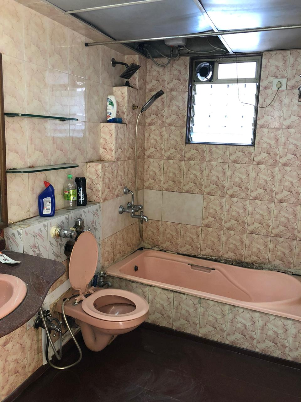 Rushi Towers flat for rent - Image 6