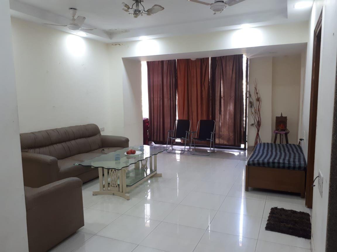 Uttam Niwas — Bandra West (5)