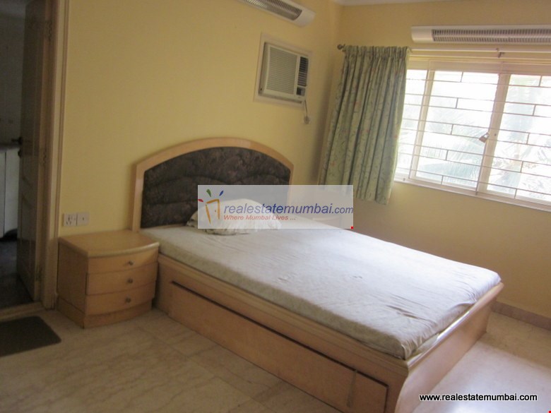 Sunset Bay — Bandra West (3)