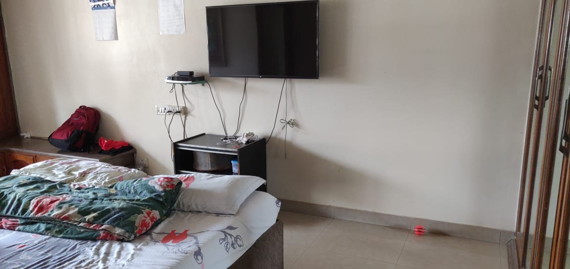 New Virendra — Khar West