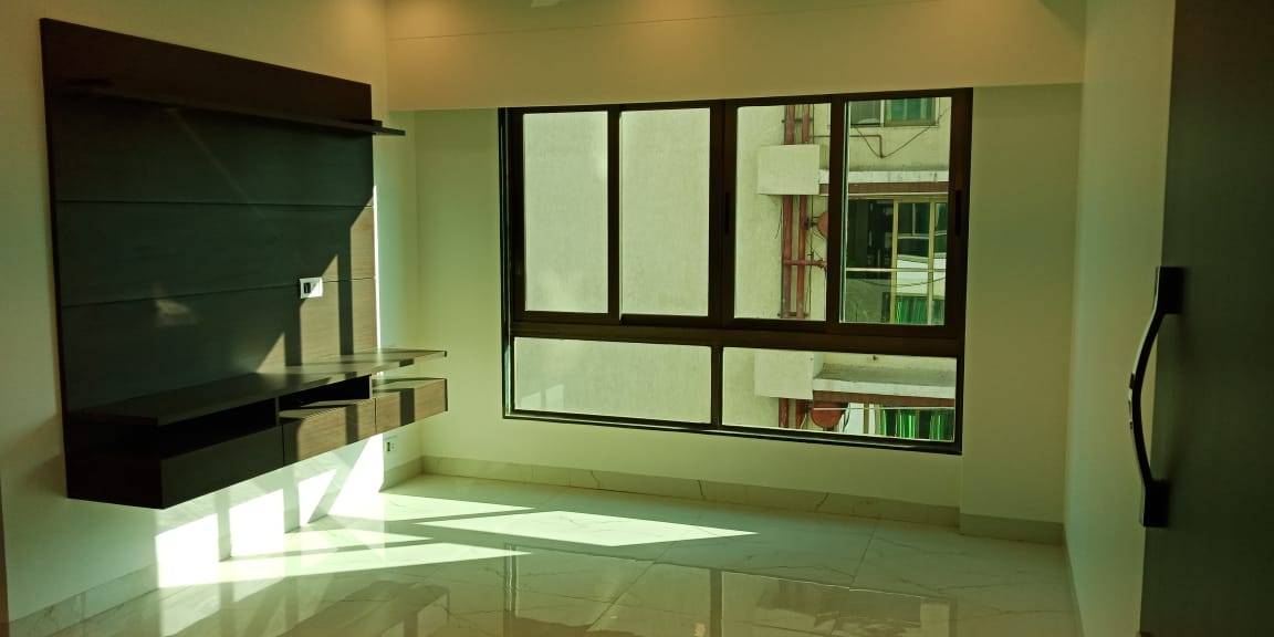 Midsummer — Khar West (6)