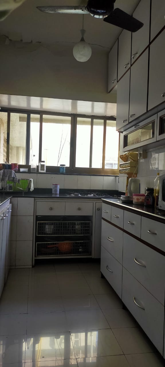 Ivory Tower flat for rent - Image 4