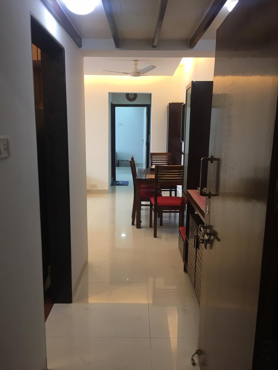 Maker Tower J flat for rent - Image 2