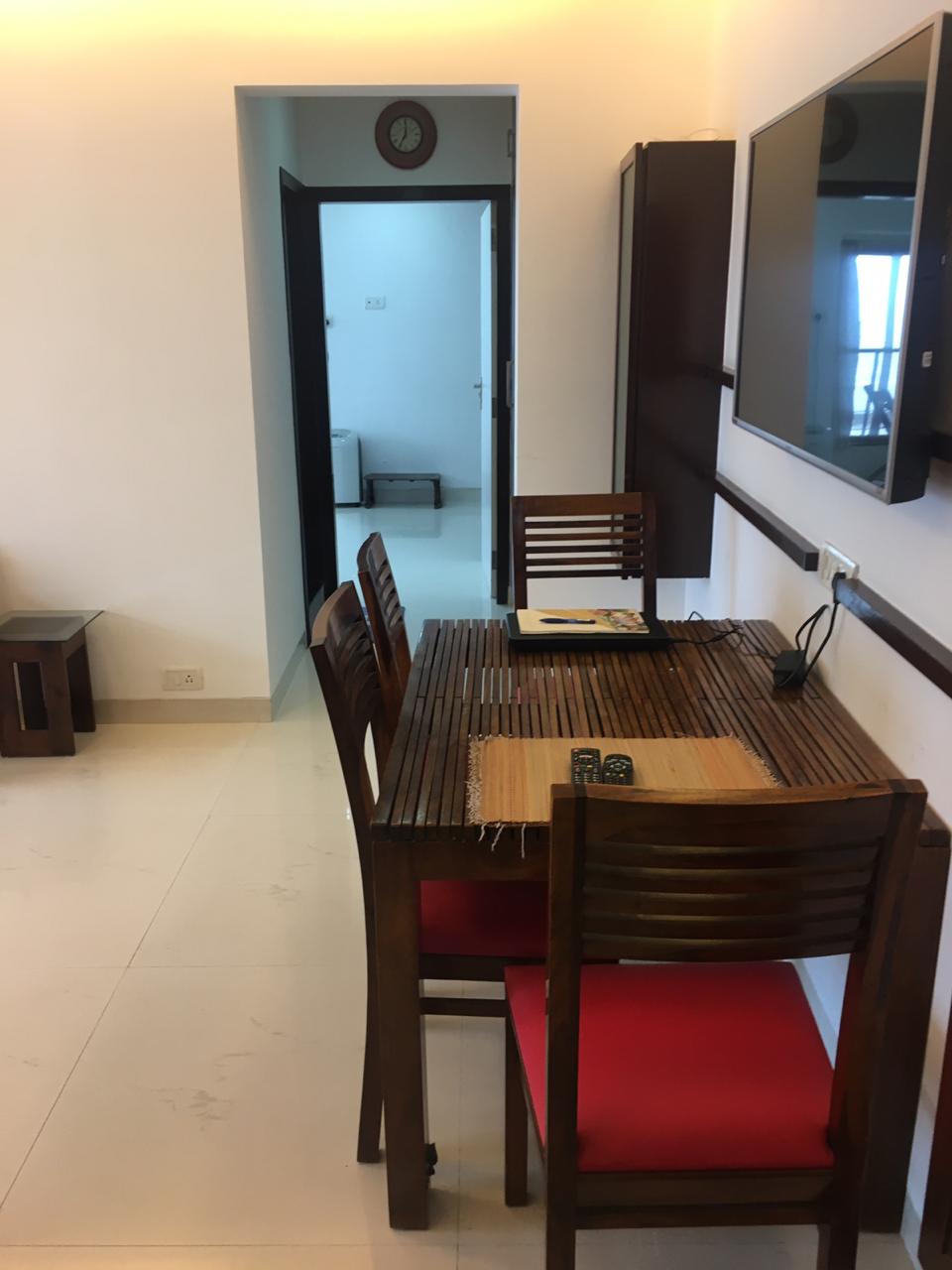 Maker Tower J flat for rent - Image 4