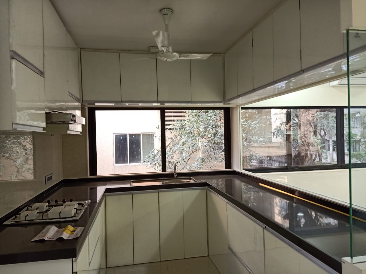 Kakad Classic β Bandra West (3)