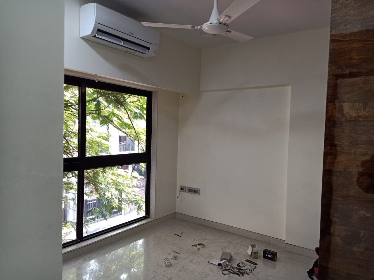 Kakad Classic β Bandra West (6)