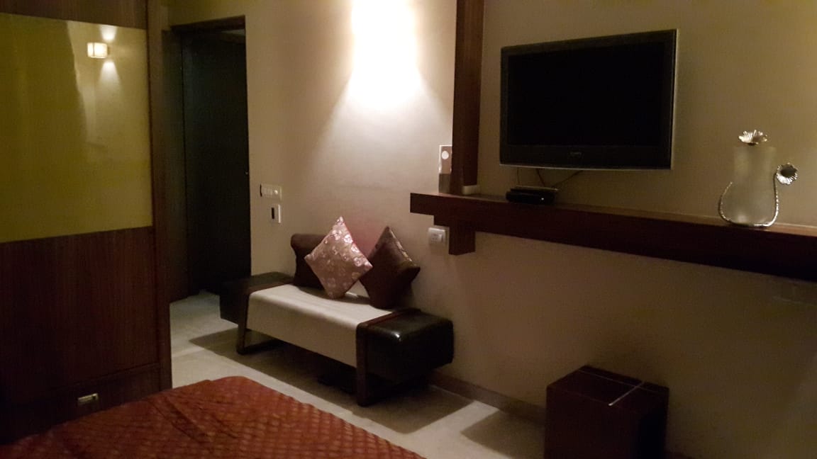 Brookhaven — Andheri East (8)