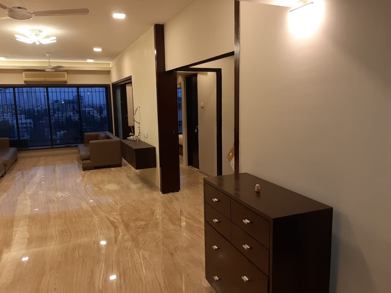 Everest Apartments โ Bandra West