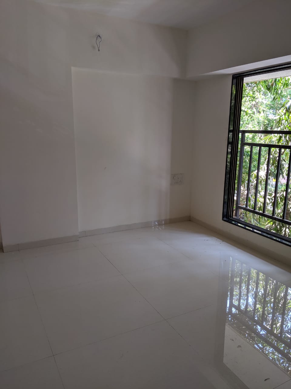 2 BHK Gokul Mohan in Santacruz West