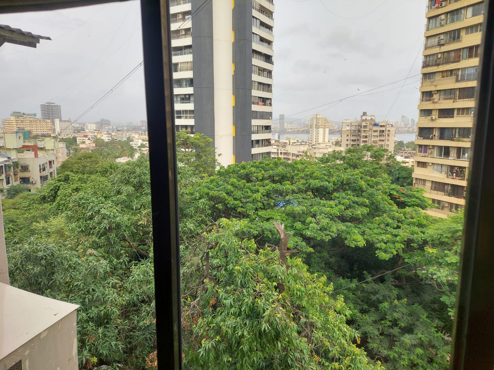 Vindhyachal — Bandra West