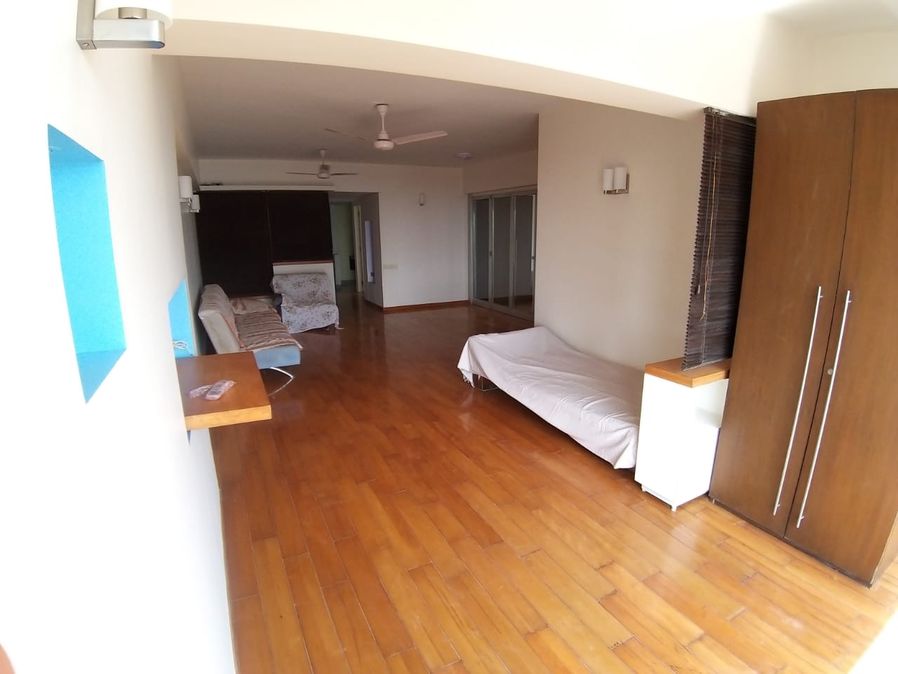 Palm Spring flat for rent - Image 2