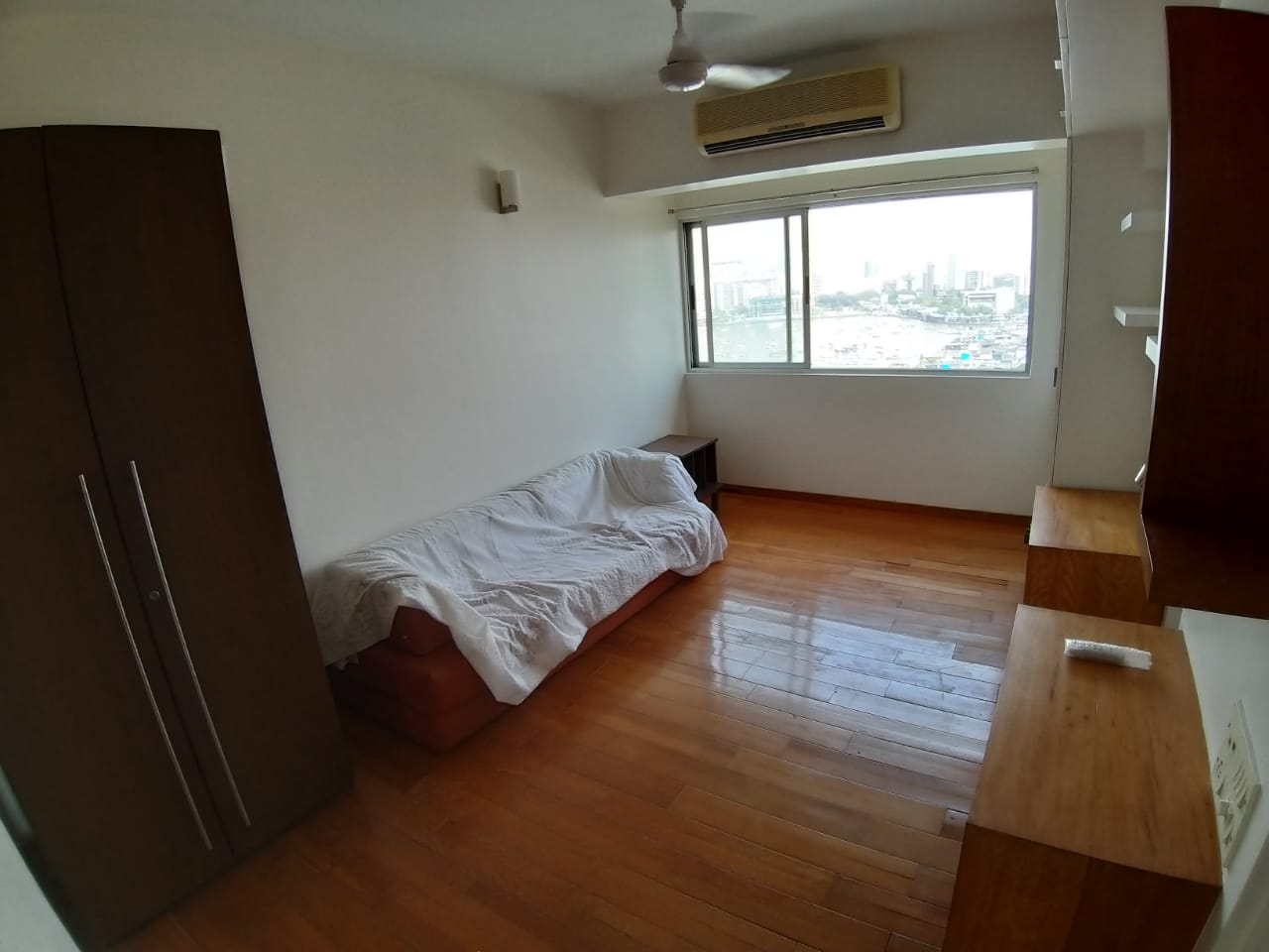 Palm Spring — Cuffe Parade (7)