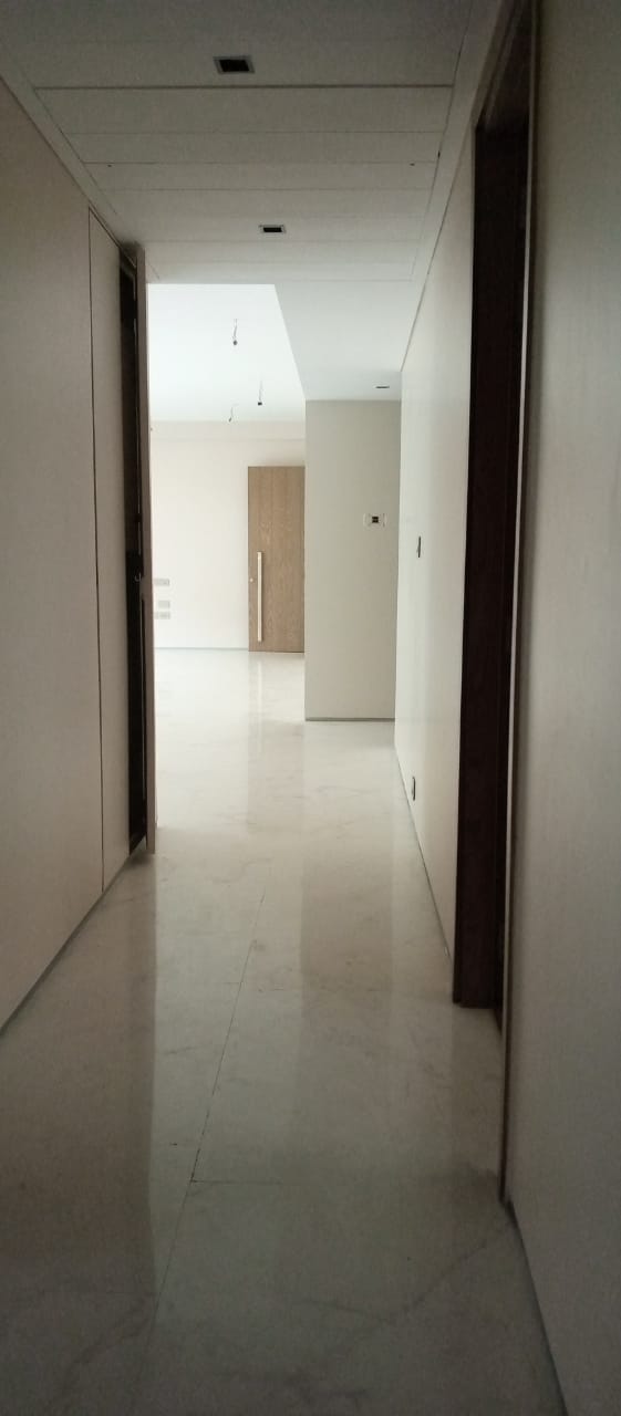 Rustomjee Elements — Juhu (7)
