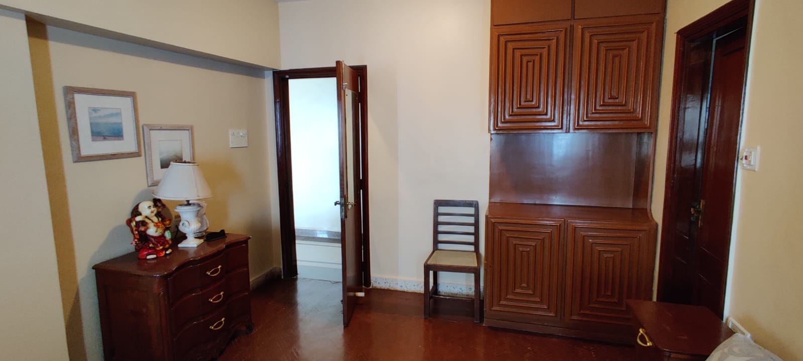 Mona Apartments β Breach Candy (3)