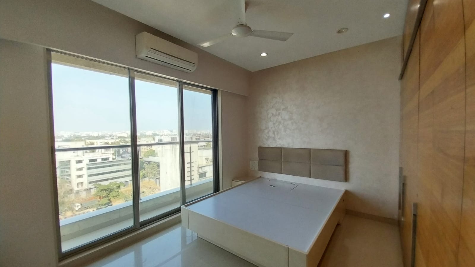 Nav Natraj — Santacruz West (7)