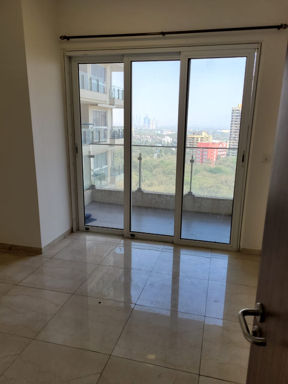 L&T Crescent Bay — Parel (8)