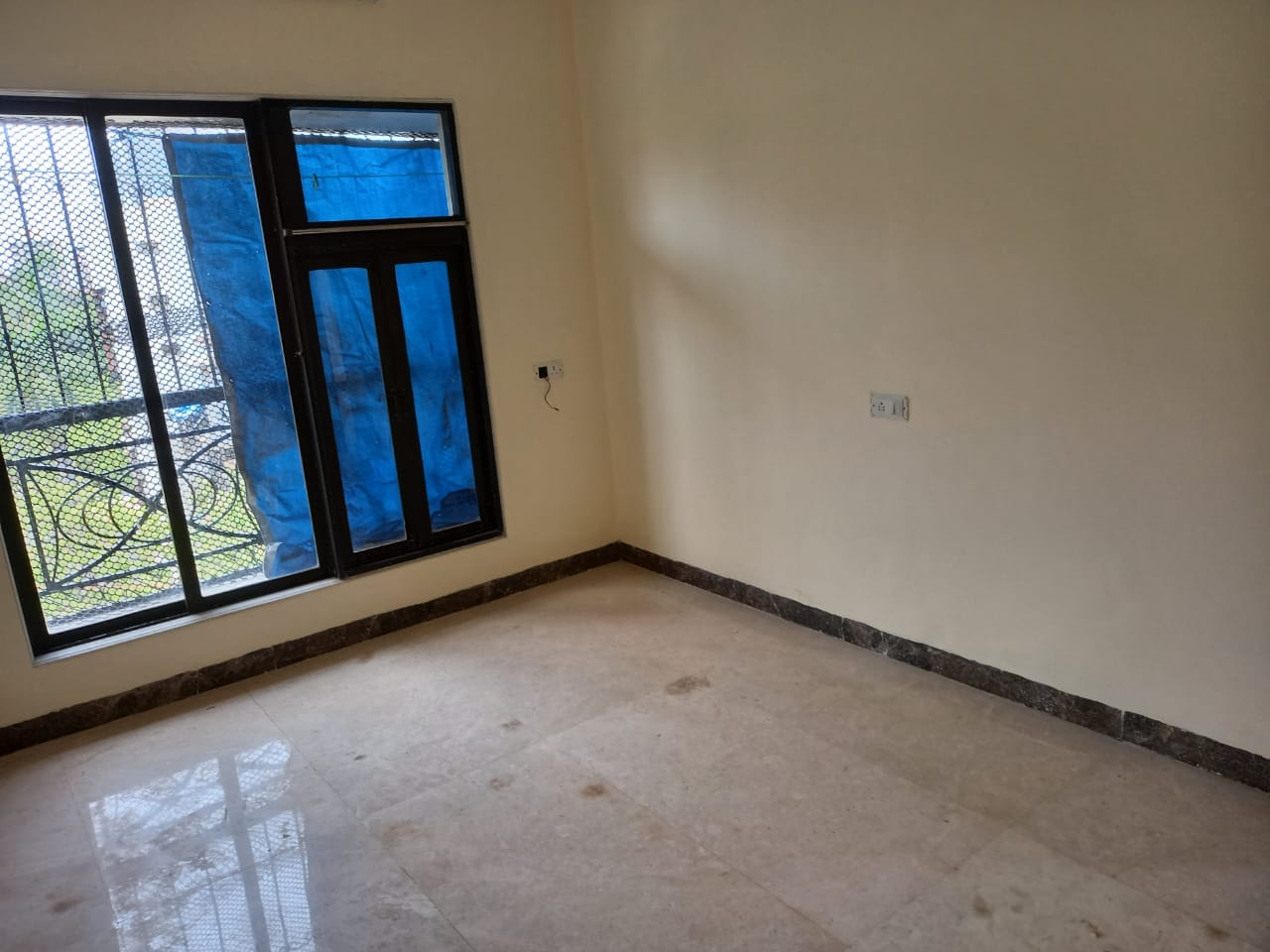 Dheeraj Swapna — Bandra West (8)