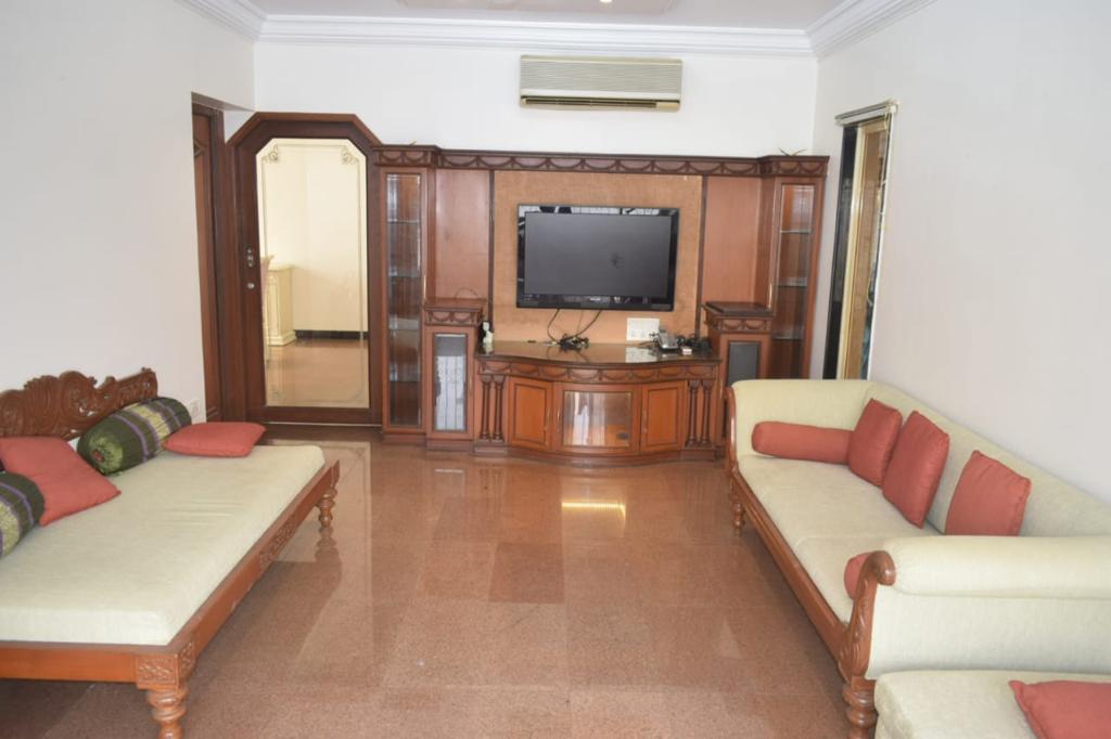 Prestige Court — Khar West