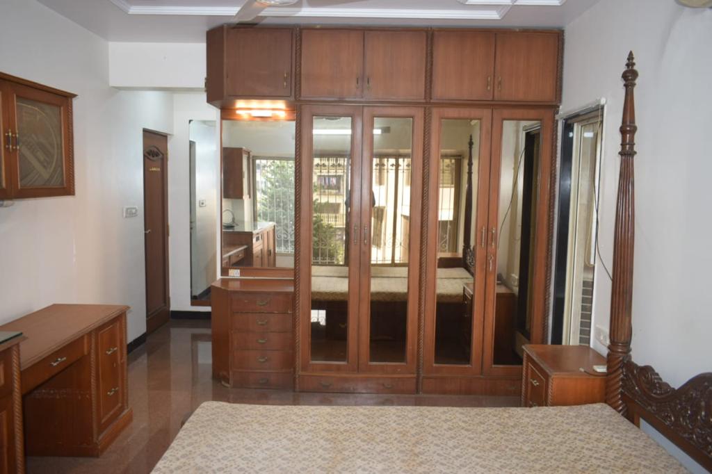 Prestige Court — Khar West