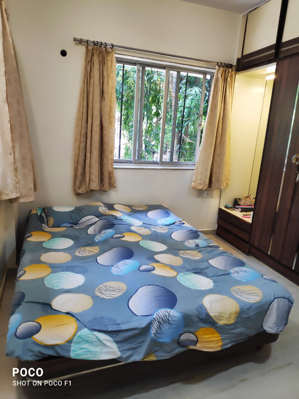 Samrat — Santacruz West (8)