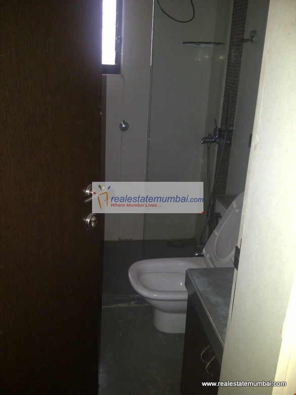La Roche — Bandra West (8)