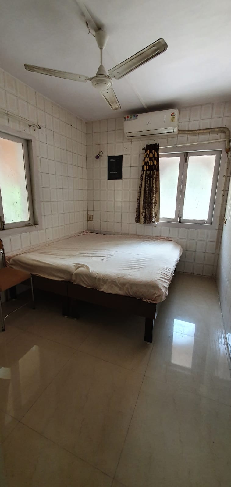 Radhika apartment โ Juhu