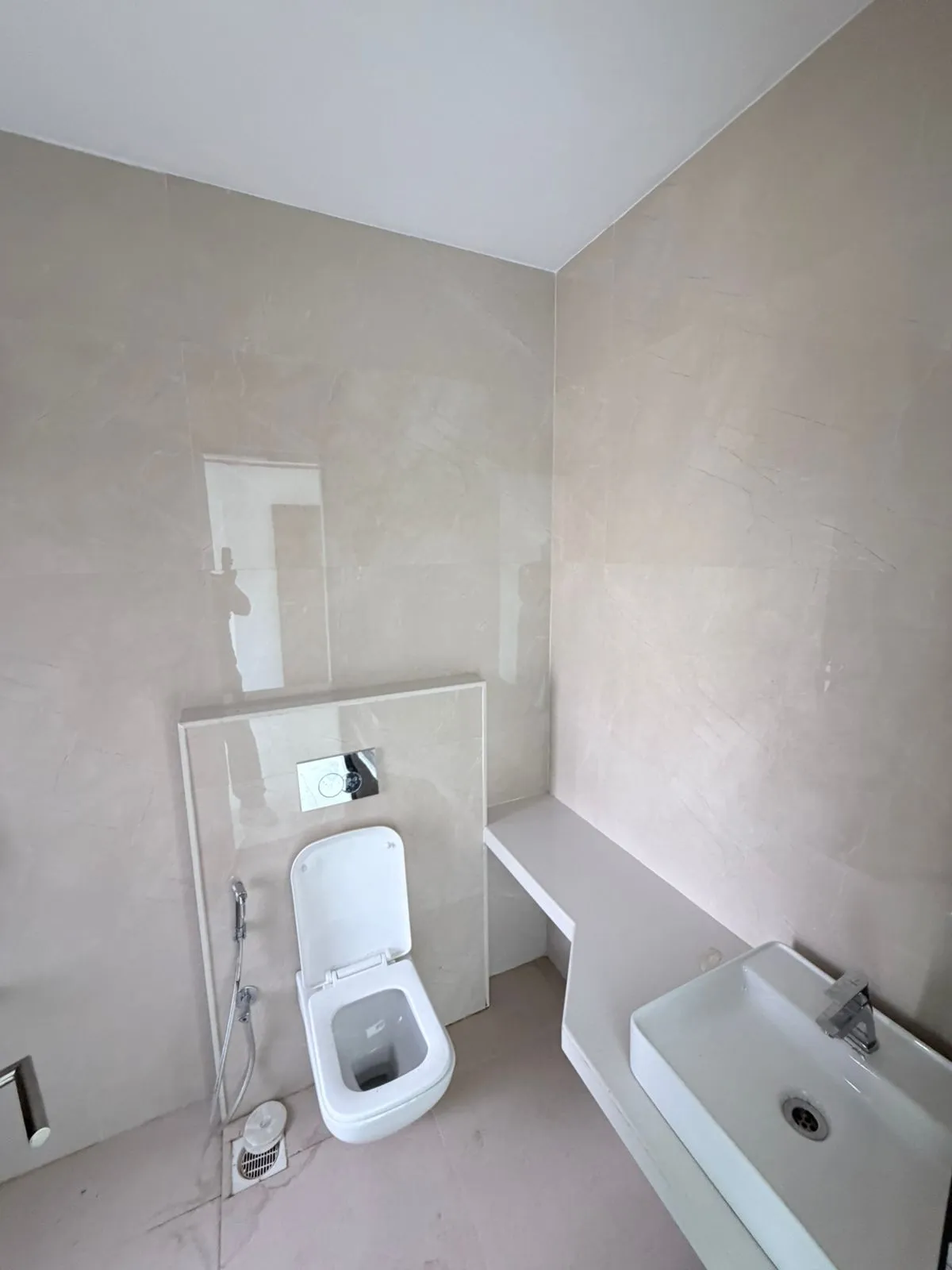 Arkade Aura — Santacruz West (2)