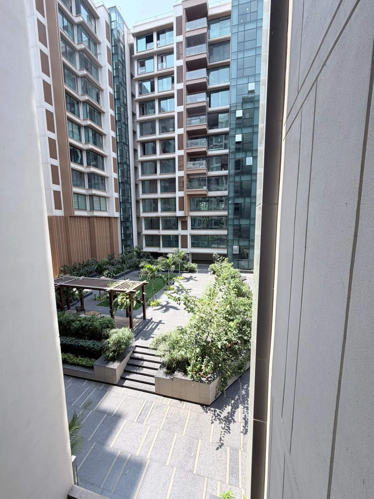 Arkade Aura — Santacruz West (10)