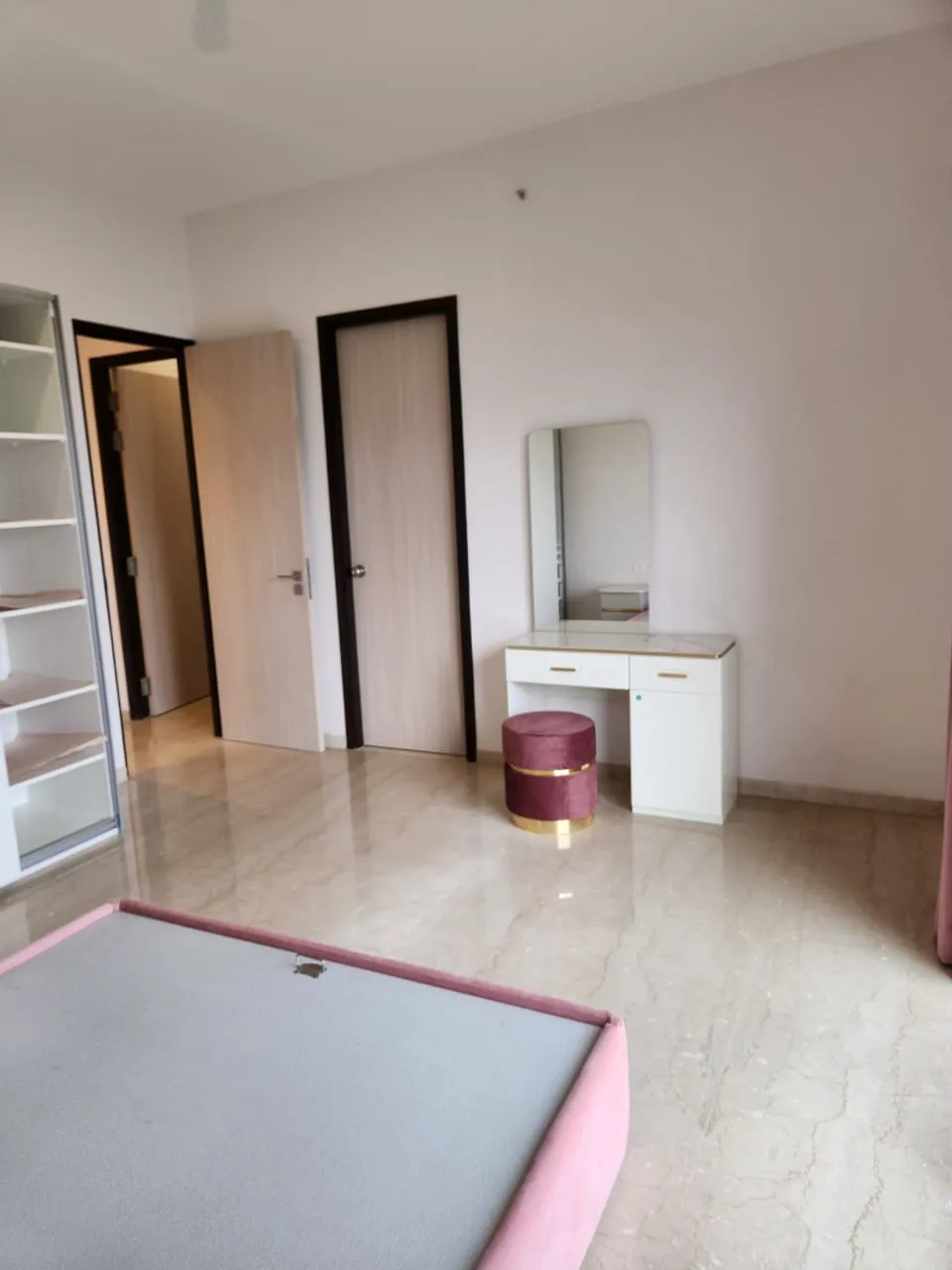 X BKC — Bandra East (12)