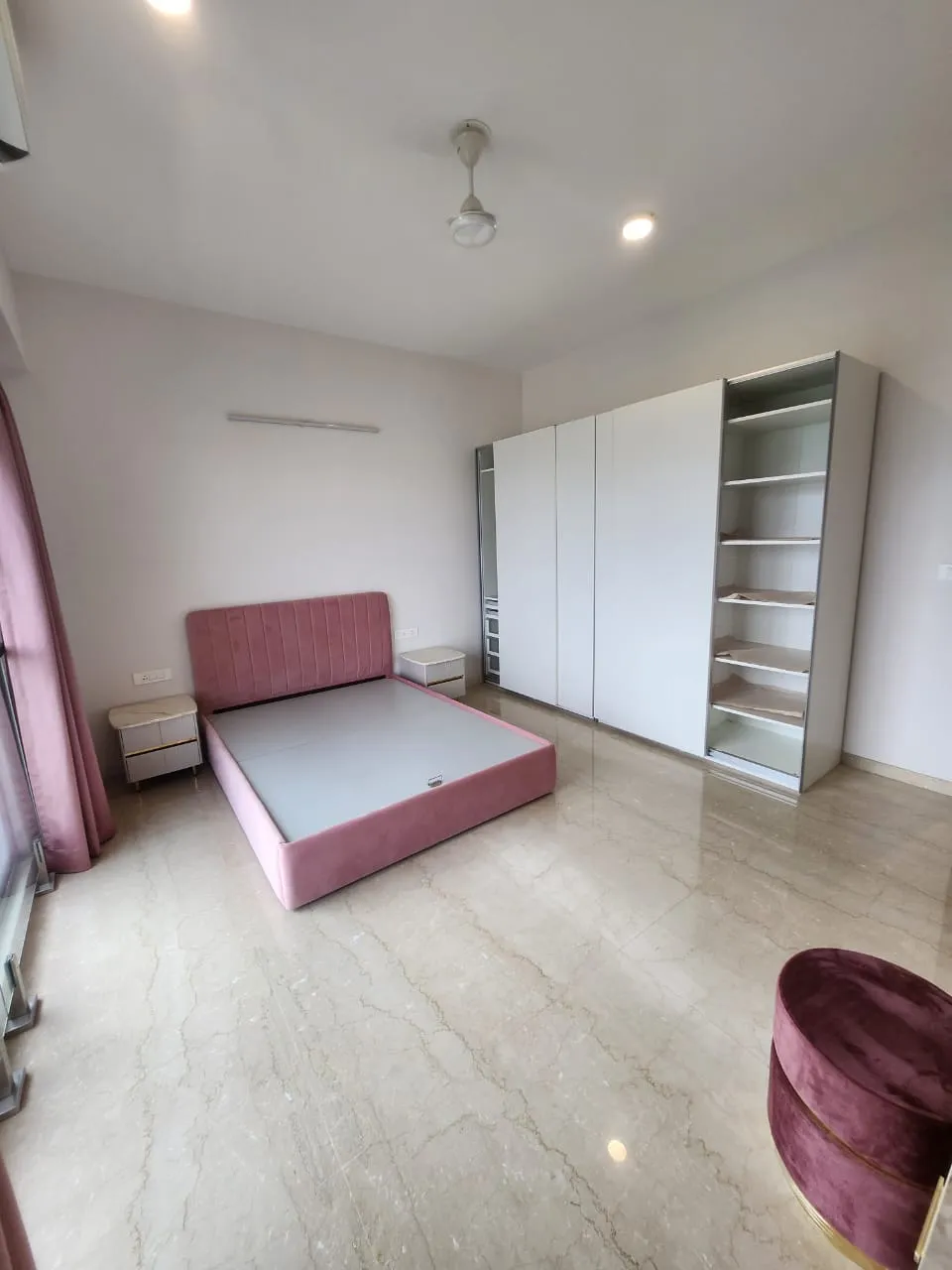 X BKC — Bandra East (21)