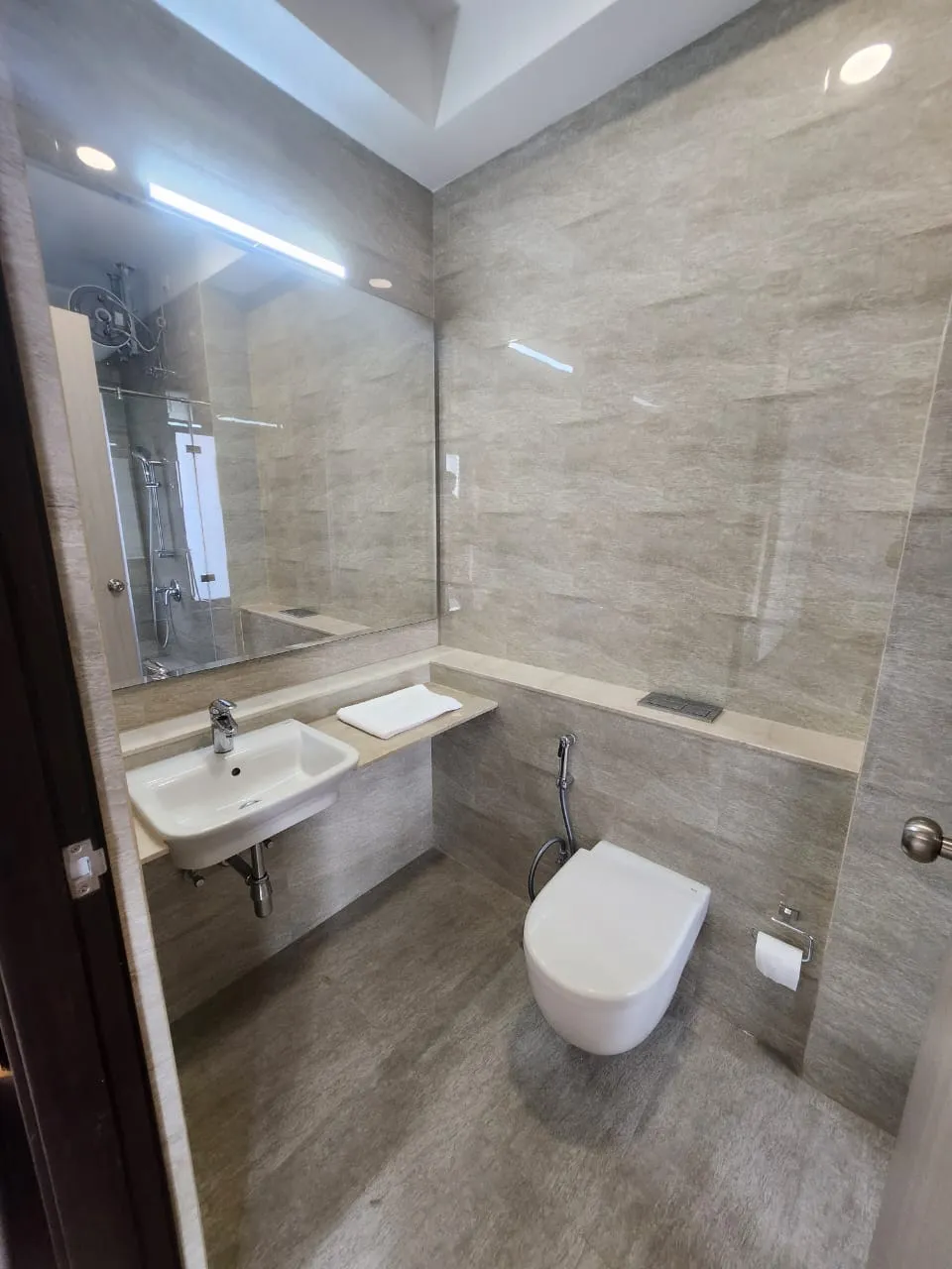 X BKC — Bandra East (25)