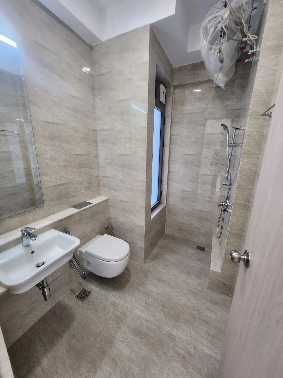 X BKC — Bandra East (5)
