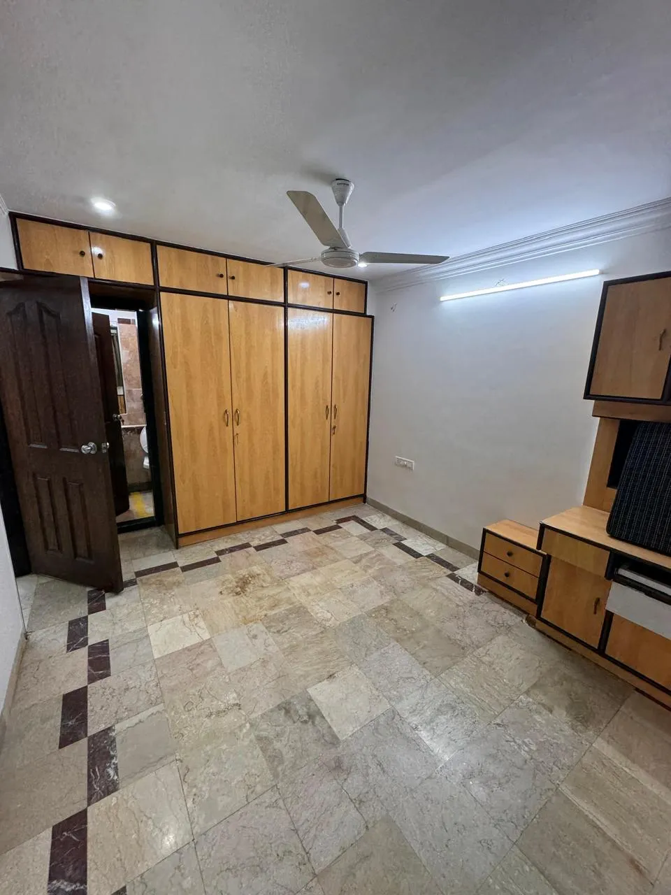 Oakland Park — Andheri West (6)