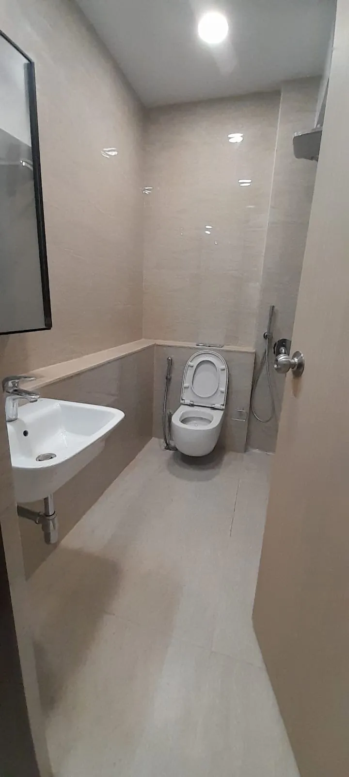 X BKC — Bandra East (6)