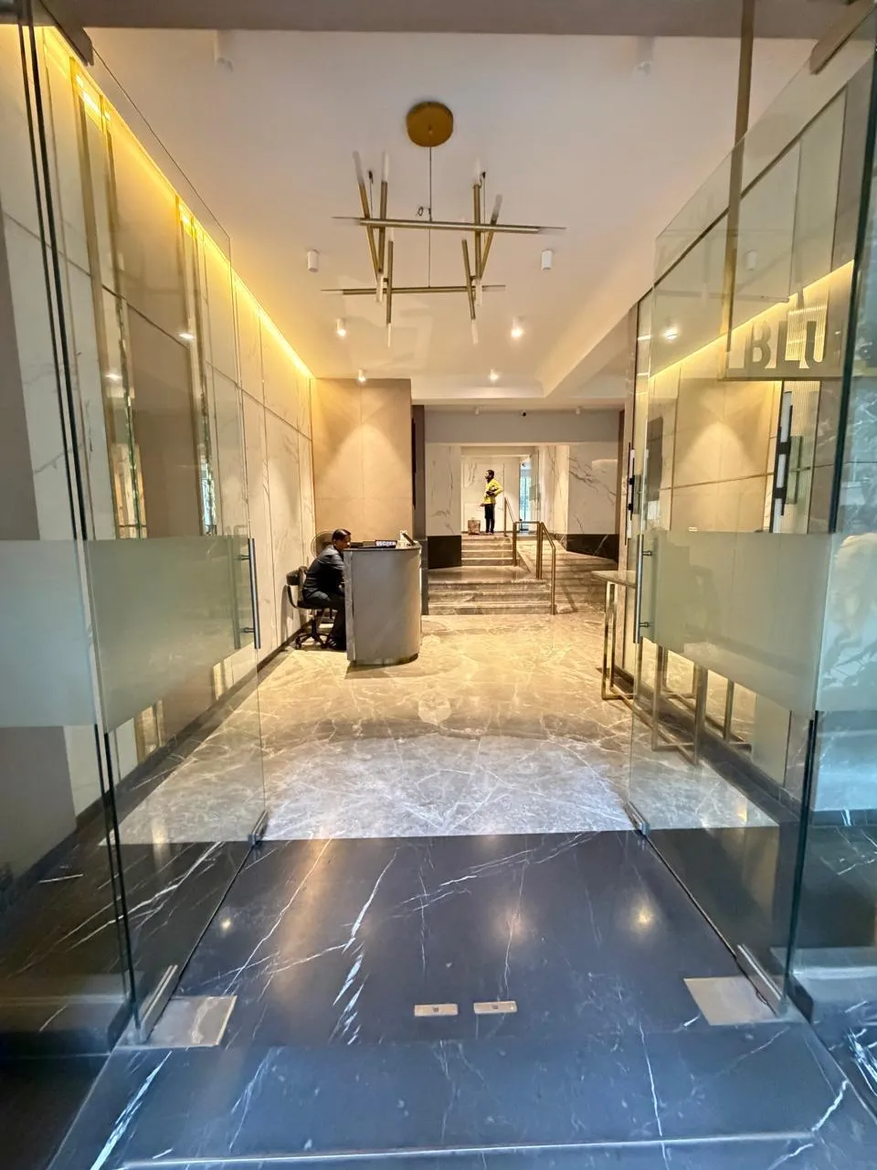 Blue Mountain — Andheri West (4)