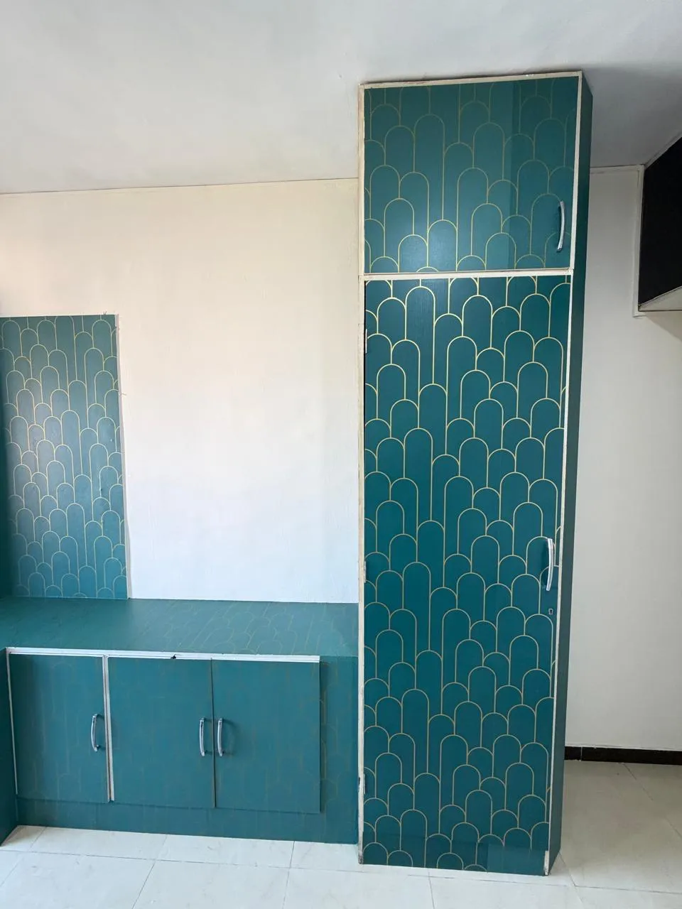 Blue Mountain — Andheri West (7)