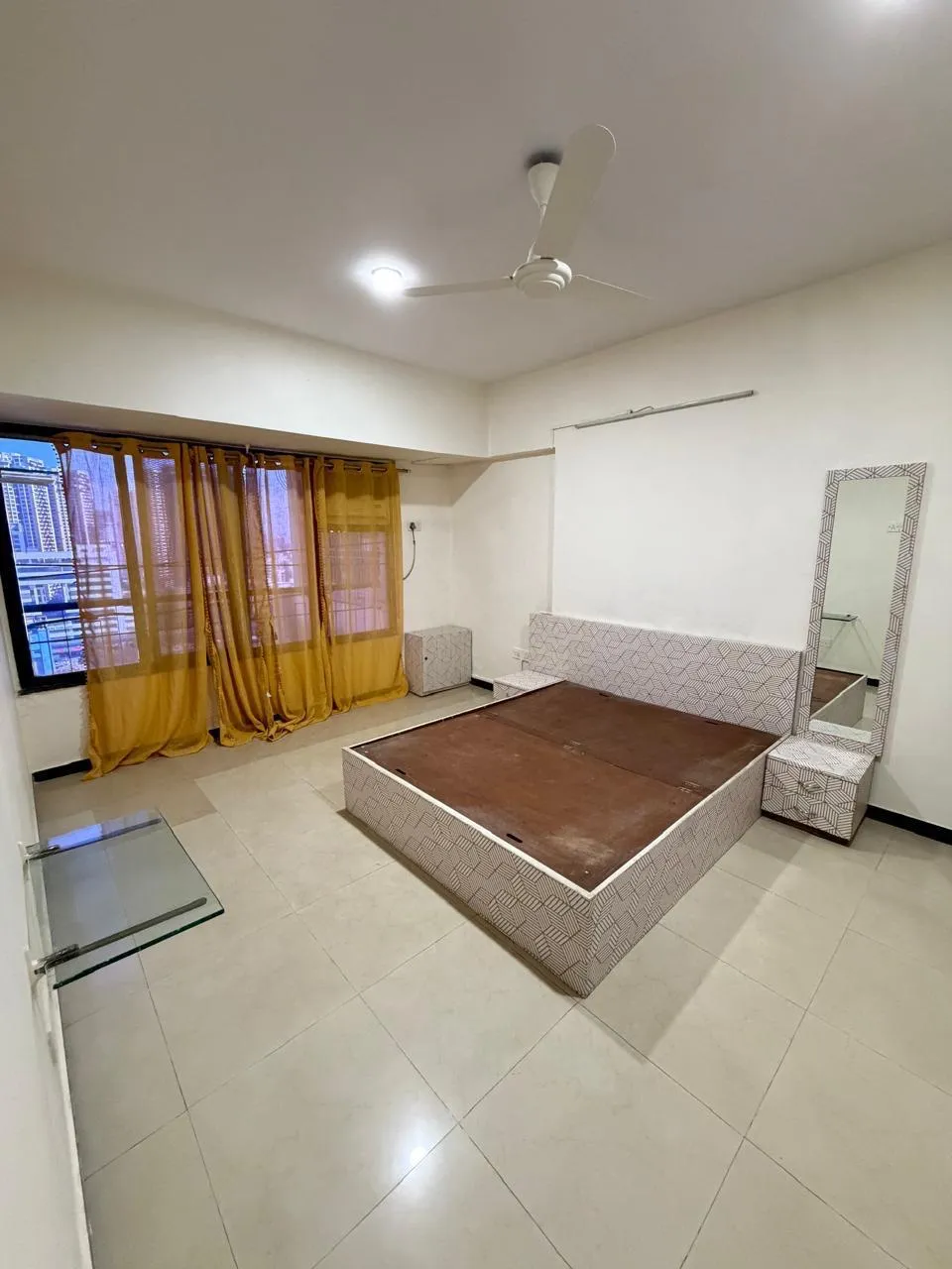 Blue Mountain — Andheri West (8)