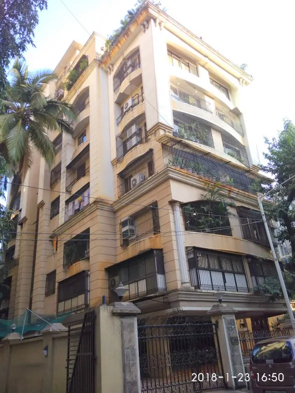 Tagore Avenue — Santacruz West (1)