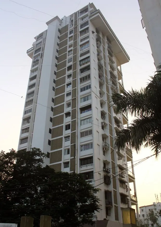 Chand Terraces — Bandra West (1)