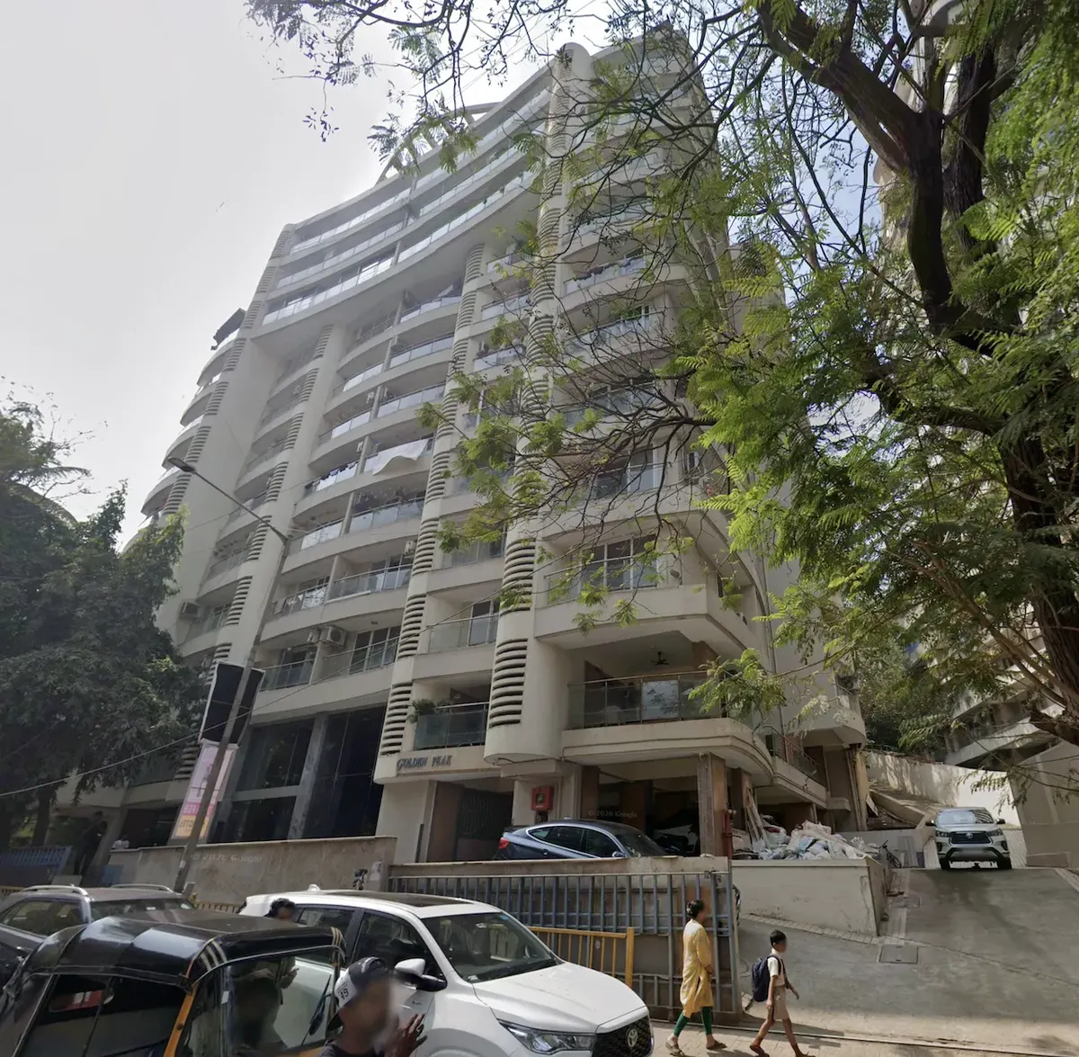 Golden Peak — Khar West (1)